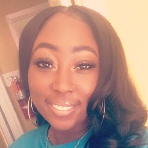 Meet your Posher, Shshantira